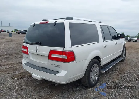 2011 Lincoln Navigator L z USA, uszkodzony, nr VIN 5LMJJ3J51BEJ07828